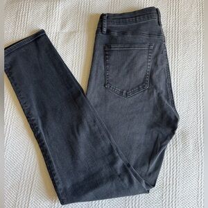 Women's Gap 1969 Gray Jeans 31 Slim Straight